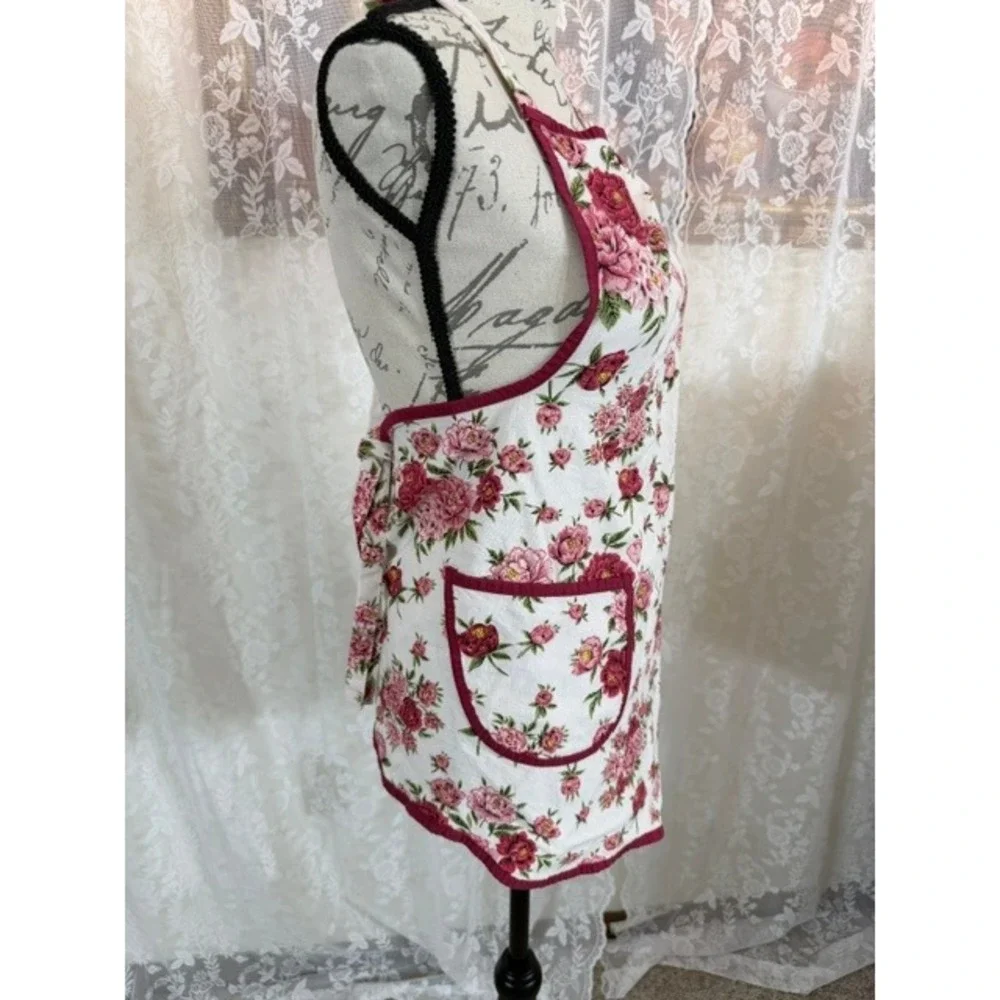 N/A charming vintage